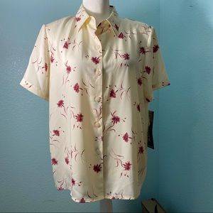 Sag Harbor Short Sleeve Floral Print Blouse, Med.